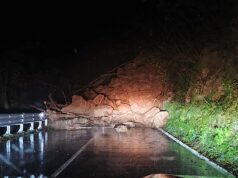 Frana a Ne: chiusa la SP26, il Comune organizza percorsi alternativi per i bambini Frana a Ne: chiusa la SP26, il Comune organizza percorsi alternativi per i bambini