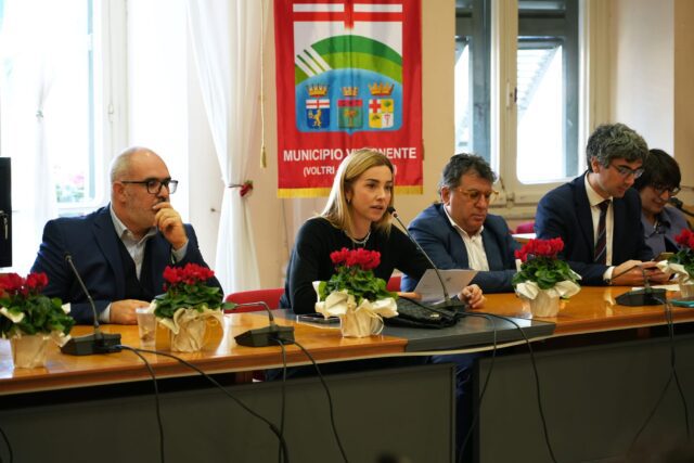 Voltri, la prima giunta itinerante del Comune di Genova Voltri, la prima giunta itinerante del Comune di Genova