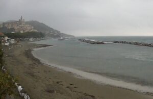 Maltempo Liguria, piogge torrenziali anche nell’Imperiese: decine di allagamenti Maltempo Liguria, piogge torrenziali anche nell’Imperiese: decine di allagamenti