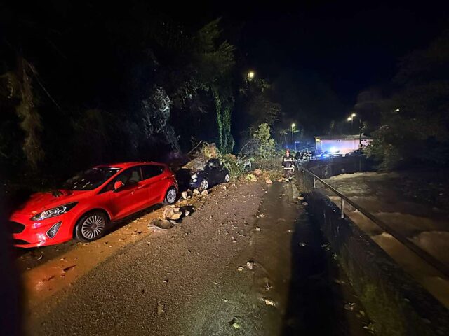 Rapallo, maltempo: chiuse via Betti e una porzione della Galleria Cristallo per sicurezza Rapallo, maltempo: chiuse via Betti e una porzione della Galleria Cristallo per sicurezza