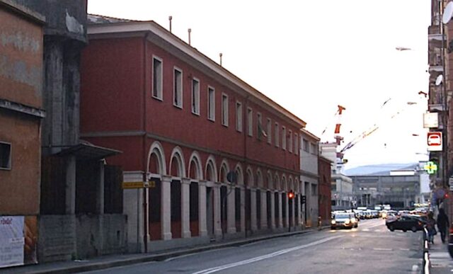 stazione ferroviaria sestri ponente