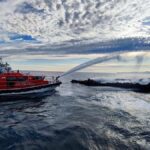 Bergeggi, a fuoco imbarcazione: l'intervento dei VVF