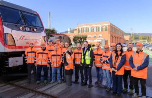 lstom Italia celebra la 200ª locomotiva Traxx Universal prodotta a Vado Ligure lstom Italia celebra la 200ª locomotiva Traxx Universal prodotta a Vado Ligure