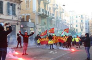 Ex Ilva Genova: corteo, blocchi su A10 e caos viabilità nel Ponente