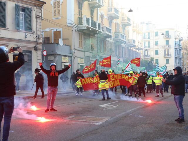 Corteo ex ilva 3