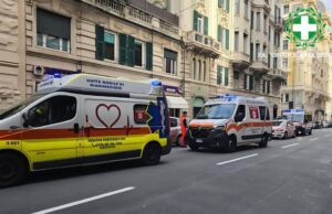 Mangiano pesce in un bar di via Cesarea: 10 finiscono all’ospedale Mangiano pesce in un bar di via Cesarea: 10 finiscono all'ospedale