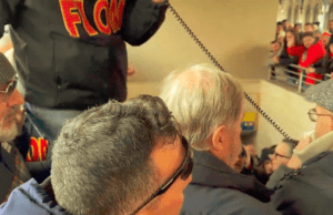 Bucci a Brignole tra gli operai che bloccano binari: massimo impegno per ex Ilva