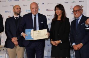 Beppe Marotta premiato a Genova con il Un Cuore da Leone – Gian Luigi Corti Beppe Marotta premiato a Genova con il Un Cuore da Leone - Gian Luigi Corti