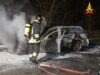 Auto in fiamme nella notte ad Altare, intervento dei vigili del fuoco vicino al casello A6 Auto in fiamme nella notte ad Altare, intervento dei vigili del fuoco vicino al casello A6
