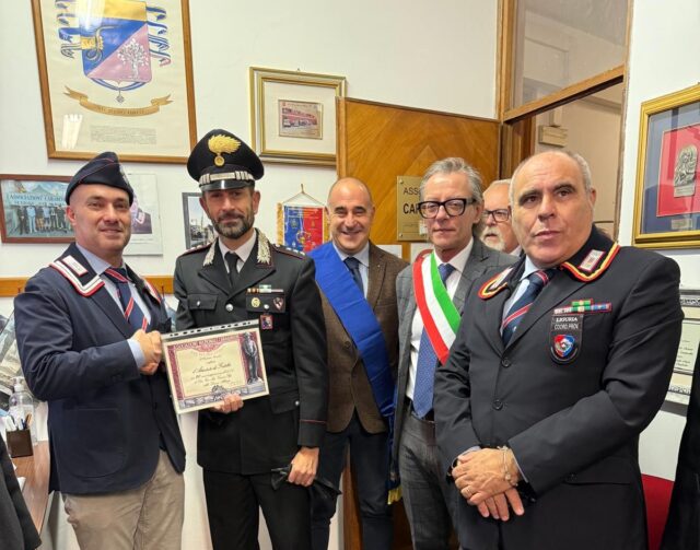 Ad Albenga premiati militari ed ausiliari dell'Arma dei Carabinieri Ad Albenga premiati militari ed ausiliari dell'Arma dei Carabinieri