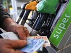 Carburanti, aumenti in arrivo: gasolio più caro dal 2026, effetti su prezzi e pedaggi autostradali Carburanti, aumenti in arrivo: gasolio più caro dal 2026, effetti su prezzi e pedaggi autostradali