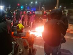 Ex Ilva Genova, il presidio non si ferma: il ponente ancora bloccato mentre i sindacati preparano lo sciopero generale Ex Ilva Genova, il presidio non si ferma: il ponente ancora bloccato mentre i sindacati preparano lo sciopero generale