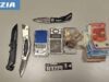 Savona, controlli della Polizia: trovati droga e coltelli in auto nel centro città Savona, controlli della Polizia: trovati droga e coltelli in auto nel centro città