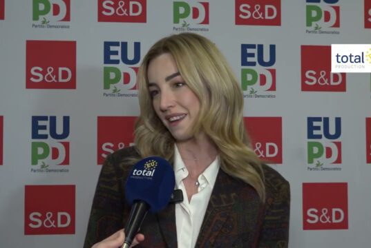 Coesione e PNRR, Salis e Benifei da Bruxelles: Le città devono contare di più nelle scelte europee