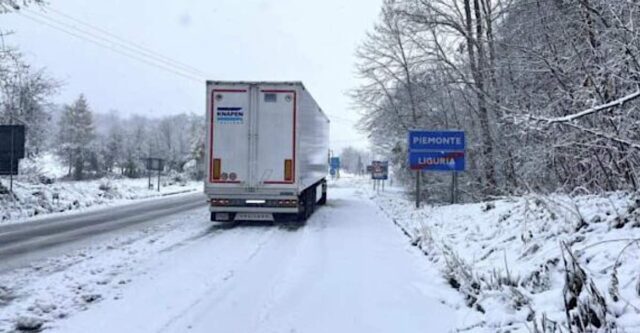 Maltempo in Liguria, Arpal proroga l’allerta gialla per neve: freddo intenso e venti fino a 99 km/h