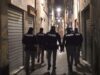 Genova, controlli straordinari della Polizia nel centro storico: tre persone denunciate Genova, controlli straordinari della Polizia nel centro storico: tre persone denunciate