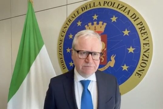 Terrorismo islamico, operazione Domino: le parole del direttore della Polizia di Prevenzione Lucio Pifferi Terrorismo islamico, operazione Domino: le parole del direttore della Polizia di Prevenzione Lucio Pifferi