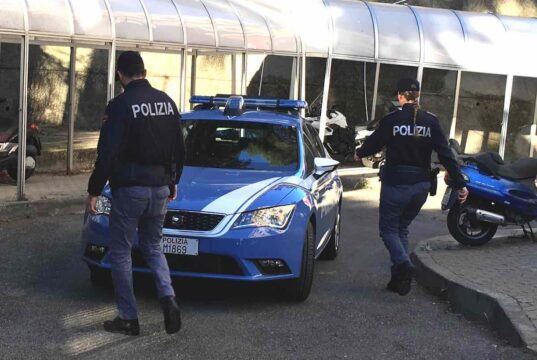Controlli straordinari della Polizia nel Medio Ponente genovese: identificate oltre 100 persone Controlli straordinari della Polizia nel medio ponente genovese: identificate oltre 100 persone