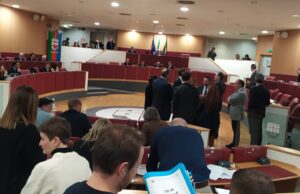 Riforma sanità approvata, centrodestra: minoranze irresponsabili. Proteste strumentali