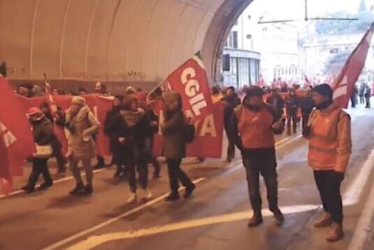 Sciopero nazionale 12 dicembre: a rischio trasporti e sanità anche a Genova e in Liguria Sciopero nazionale 12 dicembre: a rischio trasporti e sanità anche a Genova e in Liguria