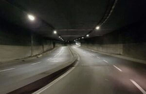 Grave incidente in moto nel sottopasso di Caricamento a Genova: 40enne trasferito in codice rosso Grave incidente in moto nel sottopasso di Caricamento a Genova: 40enne trasferito in codice rosso