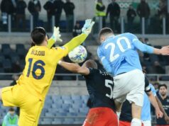 Un gagliardo Genoa cede al minuto 100 su rigore alla Lazio (3-2). Super Malinovskyi.