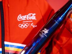 La Fiamma Olimpica Milano Cortina 2026 fa tappa a Genova La Fiamma Olimpica Milano Cortina 2026 fa tappa a Genova