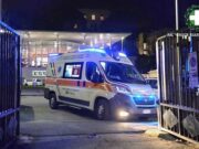 Intervento in via Piave: uomo in stato di alterazione semina il panico, feriti e soccorsi in ospedale Intervento in via Piave: uomo in stato di alterazione semina il panico, feriti e soccorsi in ospedale