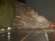 Aurelia chiusa per frana verso Arenzano