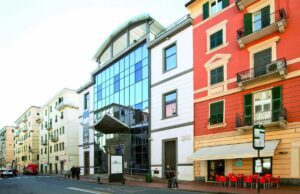 UNA MOSTRA A LA SPEZIA PER RICORDARE MAURO MANFREDI UNA MOSTRA A LA SPEZIA PER RICORDARE MAURO MANFREDI