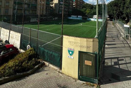 Sestri Ponente, malore fatale durante il calcetto: muore 35enne Sestri Ponente, malore fatale durante il calcetto: muore 35enne