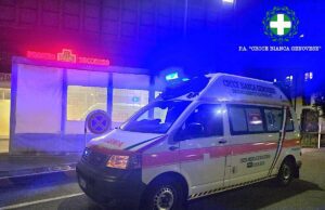 Aggressioni e rapine nella notte a Genova: doppio intervento della Croce Bianca tra centro e porto Aggressioni e rapine nella notte a Genova: doppio intervento della Croce Bianca tra centro e porto