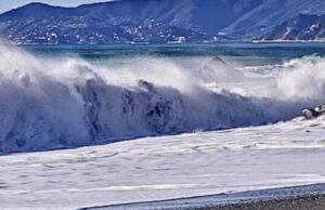 Meteo Liguria, cessata l’allerta neve: 12 cm a Urbe, mare in aumento Meteo Liguria, cessata l’allerta neve: 12 cm a Urbe, mare in aumento