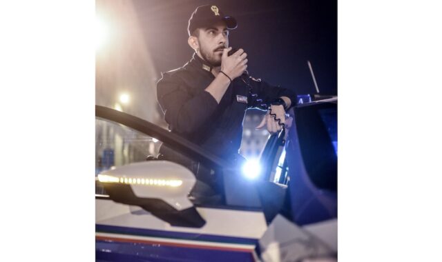 Maxi rissa a Sestri Ponente: tre arresti tra schiaffi e sedie