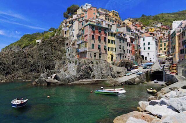 Castello di Parole 2026, tre libri aprono la nuova edizione