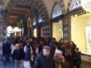 Saldi invernali 2026 a Genova e in Liguria: al via gli sconti, spesa media e regole per acquistare in sicurezza Saldi invernali 2026 a Genova e in Liguria: al via gli sconti, spesa media e regole per acquistare in sicurezza