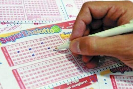 Ventimiglia, due vincite da 23mila euro al SuperEnalotto Ventimiglia, due vincite da 23mila euro al SuperEnalotto