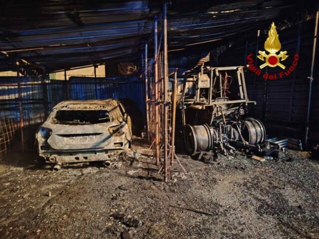 Incendio auto a Torriglia: arrestato ex compagno della vittima