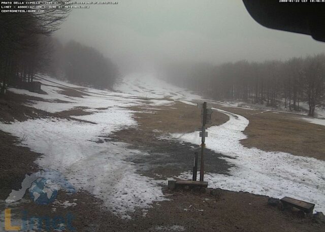 Neve in Liguria, allerta gialla Arpal per l’entroterra