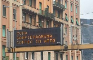 Sampierdarena, traffico modificato per un corteo Sampierdarena, traffico modificato per un corteo