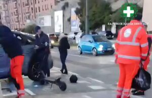 Scontro tra auto e monopattino in corso Italia a Genova