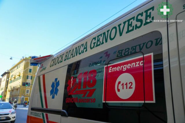 Investimento pedonale in piazza Dunant: donna 67enne in codice giallo