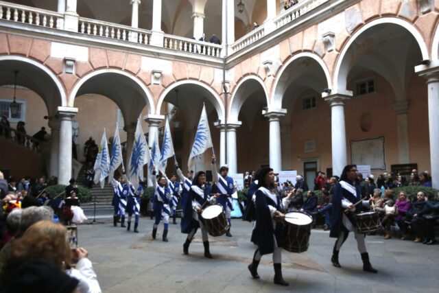 Carnevale di Genova 2026, festa tra Caricamento e Porto Antico