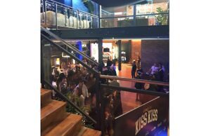 Casa Kiss Kiss inaugura Sanremo 2026 a Piazzale Vesco Casa Kiss Kiss inaugura Sanremo 2026 a Piazzale Vesco