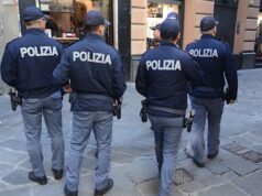 Genova, controlli nel Centro storico: 80 identificati Genova, controlli nel centro storico: 80 identificati