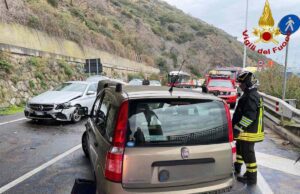 Incidente sull’Aurelia a Porto Vado: scontro in galleria Incidente sull’Aurelia a Porto Vado: scontro in galleria